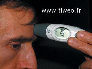 Medical thermometer Forehead and Ear Talking