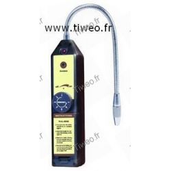 Leak detector for air conditioning