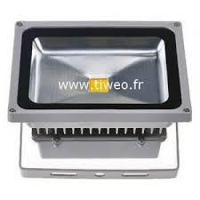 Potente proyector led 30W blanco caliente