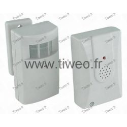 Wireless chime with infrared sensor