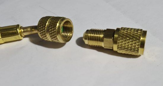 Adapter R410,R32 Male to R134, R22, R407 Female